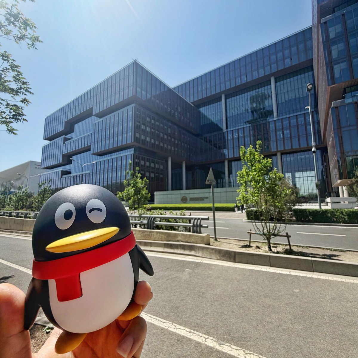 cnRyanZhang's tweet photo. Bye, Tencent! https://t.co/9fE50jO6YC