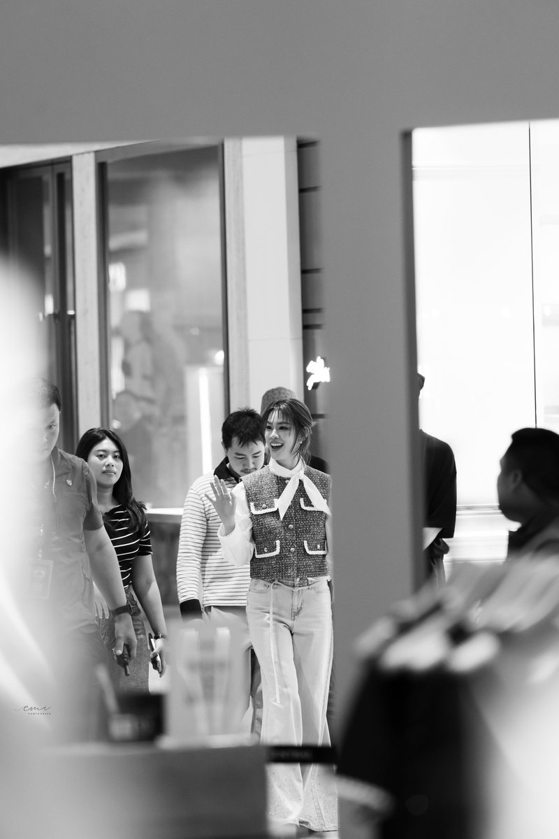 🌦🌷 tweet media