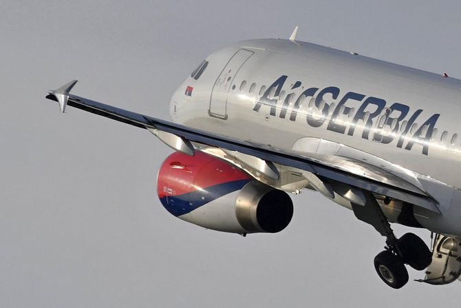 Kao što najavih prošle nedelje, ErSrbija podiže cene avio-karata ✈️više na linku Aero.rs ⬇️
 aero.telegraf.rs/avio-kompanije…