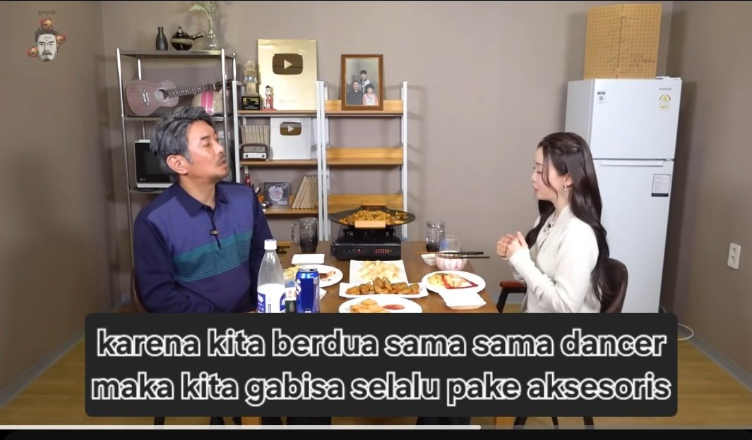 Minkyung tuh gapernah duluan bahas mantannya, tapi kalo ada yg nanyain atau ngomongin kelakuan mantannya, dia selalu explain dan bicara baik tentang mantannya 🥹
Bener2 wanita baik yang udah selesai sm masa lalunya
Makin sayang ama anak baik satu ini 🩷
#transitlove4