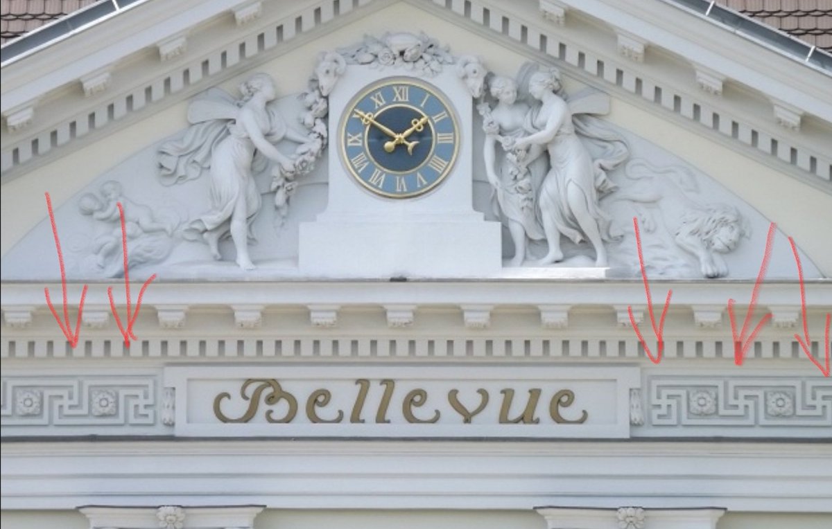 ak_sgh's tweet image. Der Buntekanzler #Steinmeier unter'm #Hakenkreuz.
🤣🤣🤣
Vielleicht sollten die erst mal den #Swastika-Fries über'm Portal wegmachen...und DANN die Frösche.
🤡🤡🤡