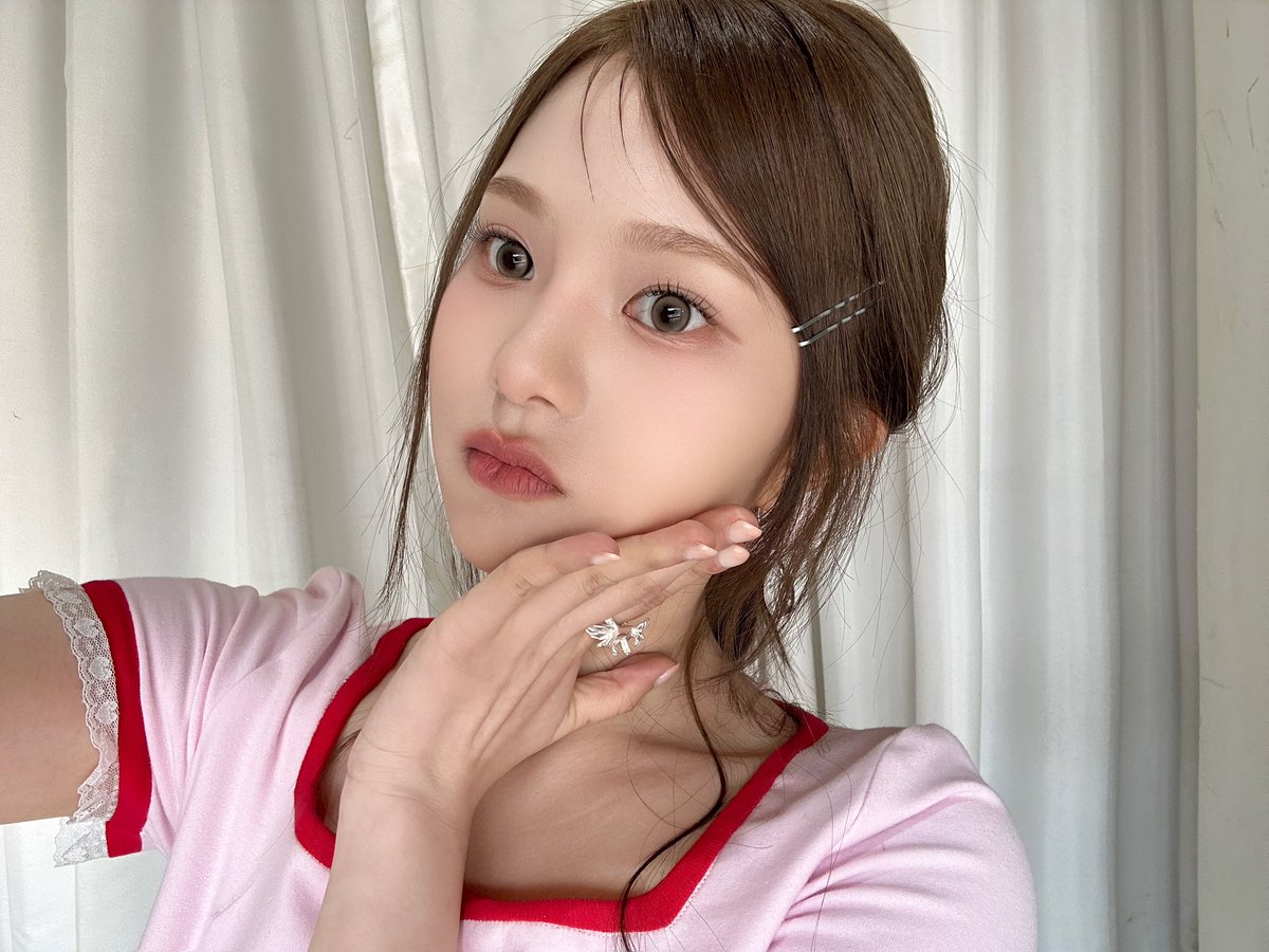 KIIRAS_member's tweet photo. [#LingLing]

TA TA 많관부💖🦋

#KIIRAS #키라스 #링링 https://t.co/WQ00WQF52e