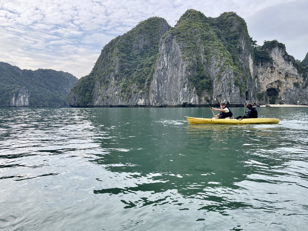 ykonas_'s tweet photo. Hạ Long Bay 
UNESCO World Heritage
#vietnam 🇻🇳 
#travel 
#landscape 
#unescoworldheritage 
#travelphotography https://t.co/bSrwKXJAbr