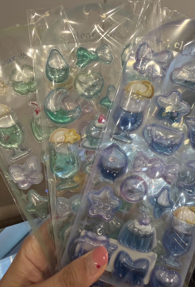 フライデー tweet media