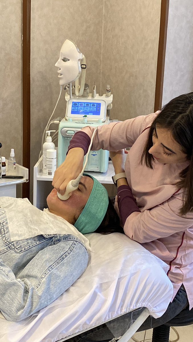 💎 ایــن جـانبـــ🪽🌷🫧 tweet media