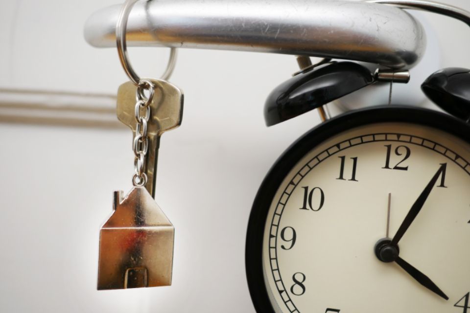 REIM_SA's tweet image. Property investing is not luck.

It’s demand, cash flow, and discipline.

Get the fundamentals right from day one.

Read more: buff.ly/gLY2rMt

#PropertyInvestment #RealEstateSouthAfrica #WealthBuilding #SmartInvesting