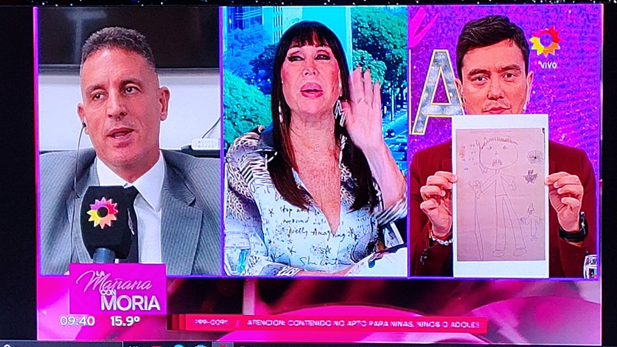 alicia_yosoy's tweet photo. Al final, TODO EL PROGRAMA DE @Moria_Casan PARA TRATAR DE ENSUCIAR A UN HOMBRE Q ES UNOCENTE. Y SU LA HIJA SAKE MINTIENDO, #BIASOTTI LA TIENE Q DEMANDAR, XQ QUEDA CLARO Q LA Q SE CREE INTELIGENTE, LA ESTAN USANDO.
#RICARDOBIASOTTIDEMANDE https://t.co/4PWKtmULOZ