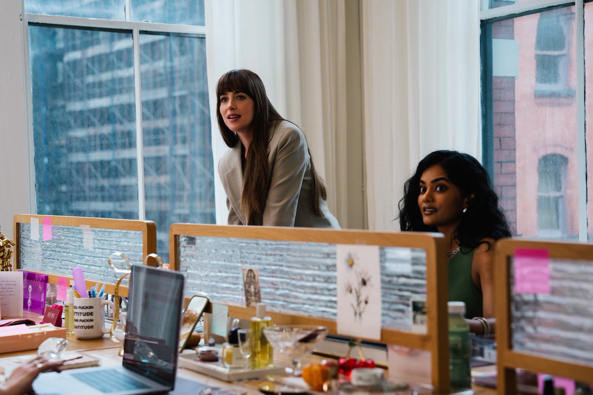 fashionjp's tweet image. #A24×セリーヌ・ソン監督が贈る、ロマンティック・ラブストーリー『#マテリアリスト 結婚の条件』の装苑ユーザー限定試写会を5月15日に開催🔔🩶

【応募方法】5/8までに ＠fashionjp をフォロー&amp;amp;この投稿をリポスト

詳細🔻
soen.tokyo/cinema/materia…