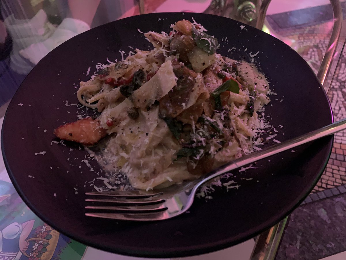 せりなずな tweet media