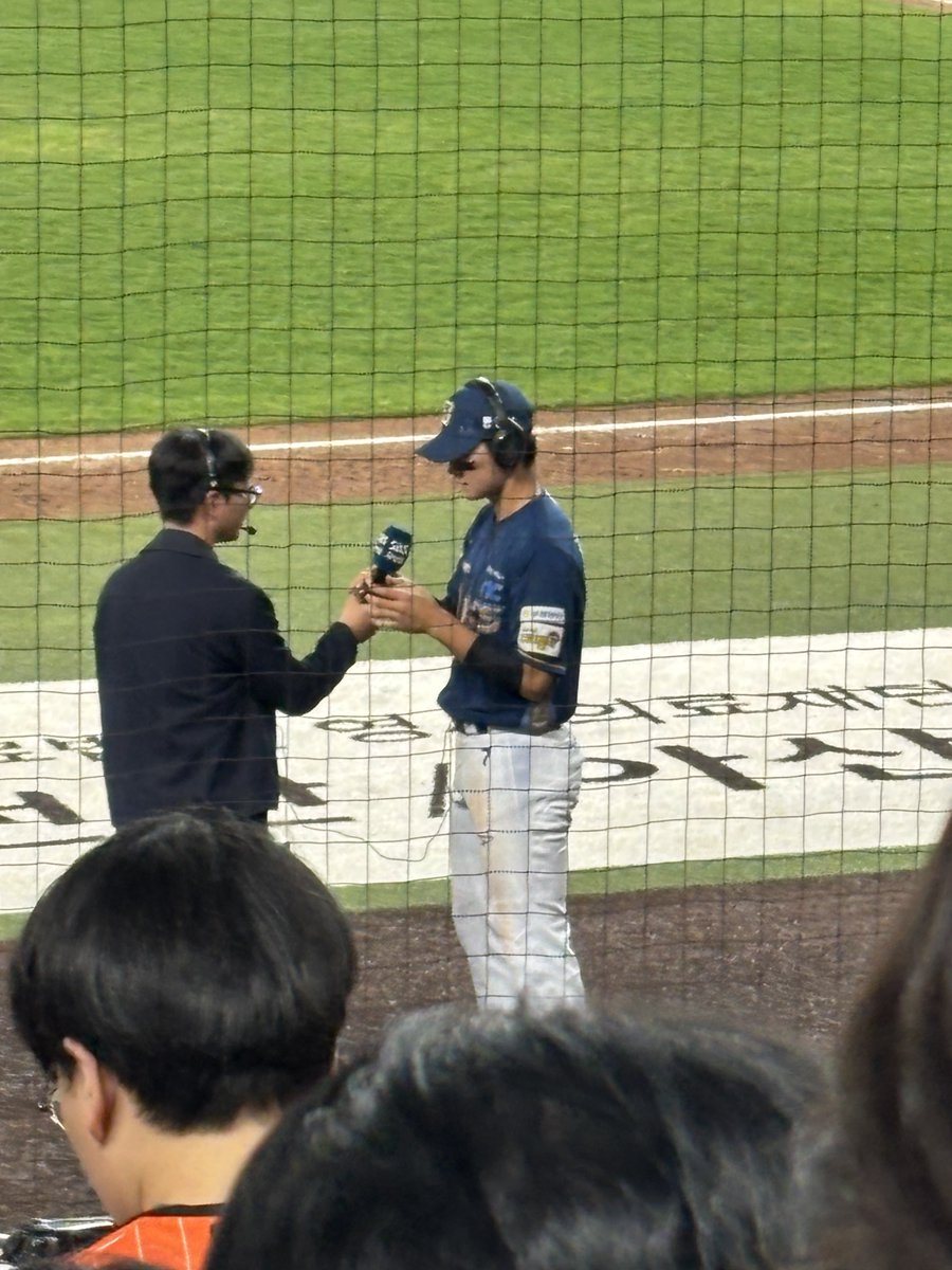 맹이! tweet media