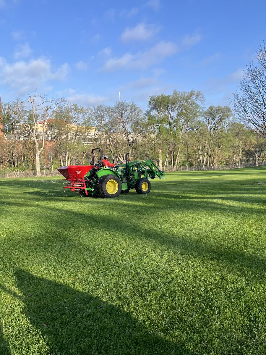 FcoTurf's tweet photo. 250+ bags of fertilizer with pre-emergent &amp; insecticide got put out on fairways, rough and banks this week.  Hours on the tractor and miles with a push spreader topped off with .5” of rain to water it in.  Great job by Reese and Chris knocking it out! https://t.co/GSm2adbRKB