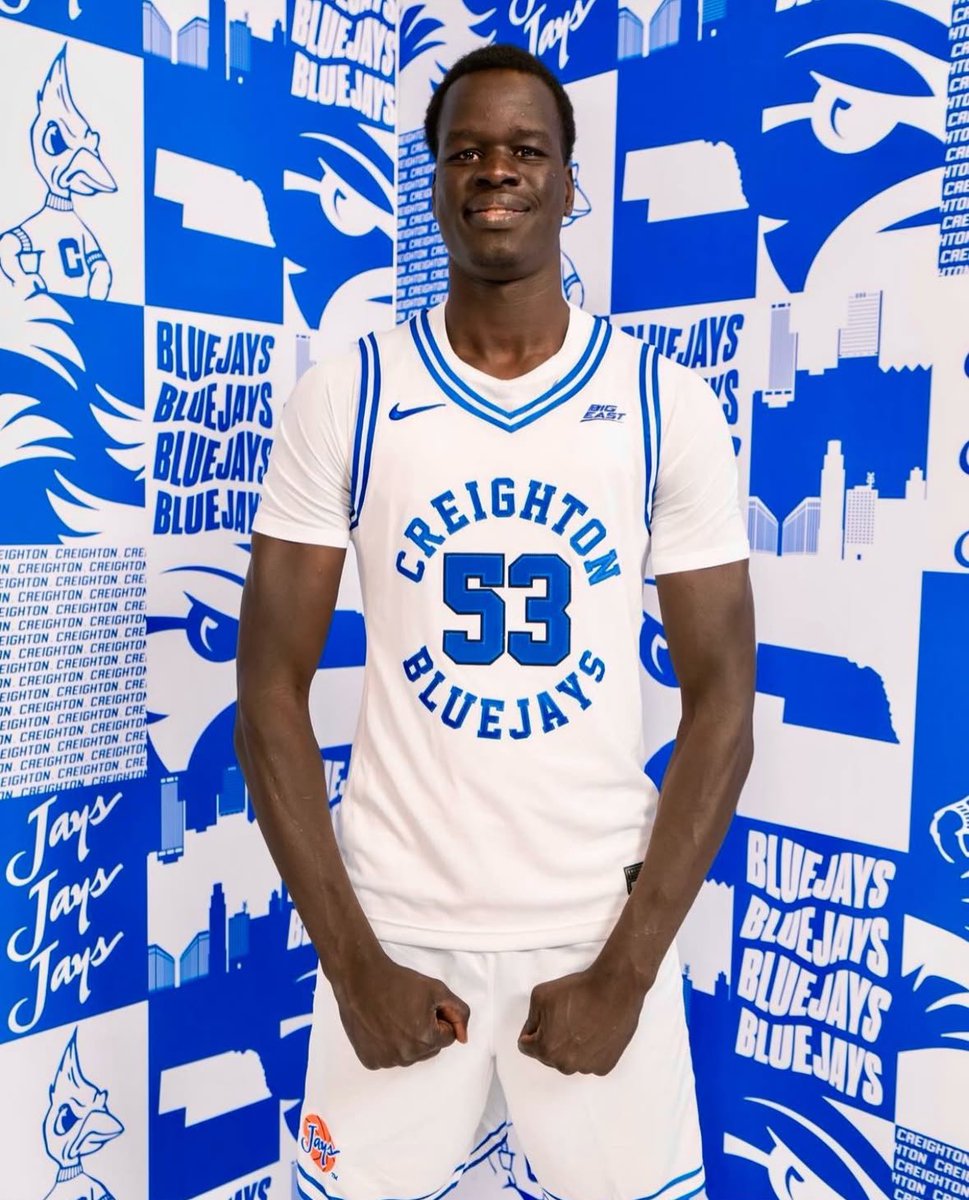 CreighTakes's tweet image. 7’1 2026 Amadou Seini visited Creighton yesterday🐦

He is from Cameroon and spent the last year at powerhouse Bella Vista Prep winning a National Championship🔥

Sounds like he will choose between West Virginia and Creighton as soon as today. 7’5 wingspan.