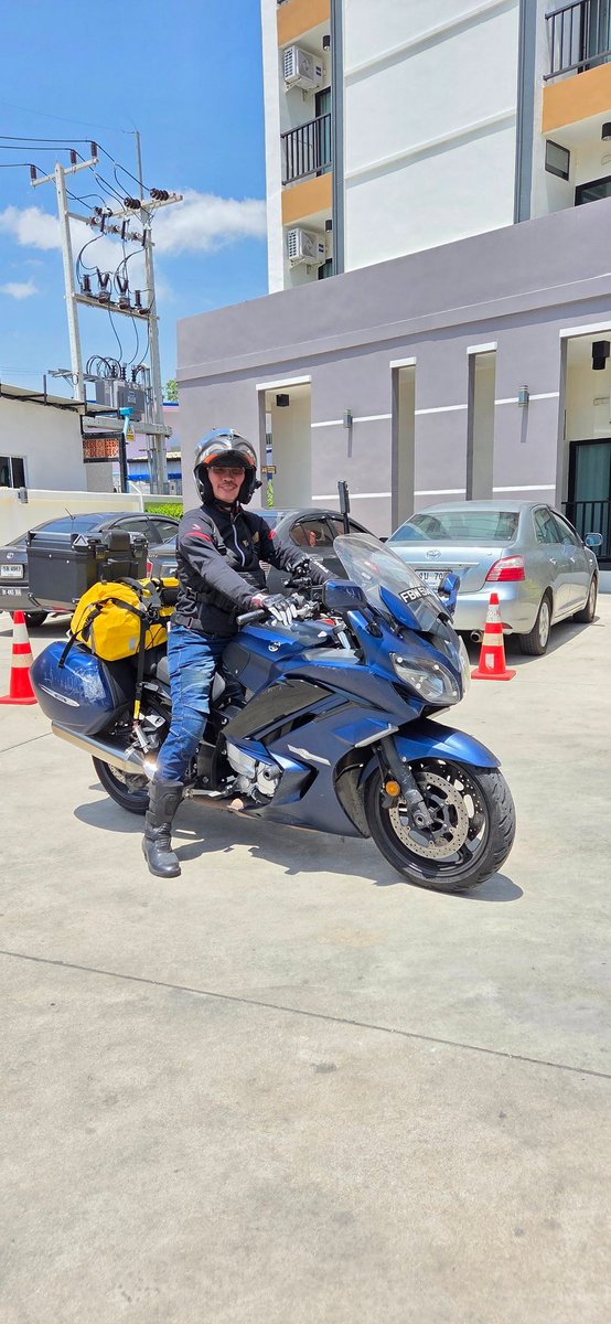 LucaSumalee's tweet photo. Bikers friend from Singapore visit LucaMalee Travel with #LucaMalee #LucaSumalee #PhuketRoute402 #KrabiRoute4 #AonangRoute402 https://t.co/9R4oqBn28r