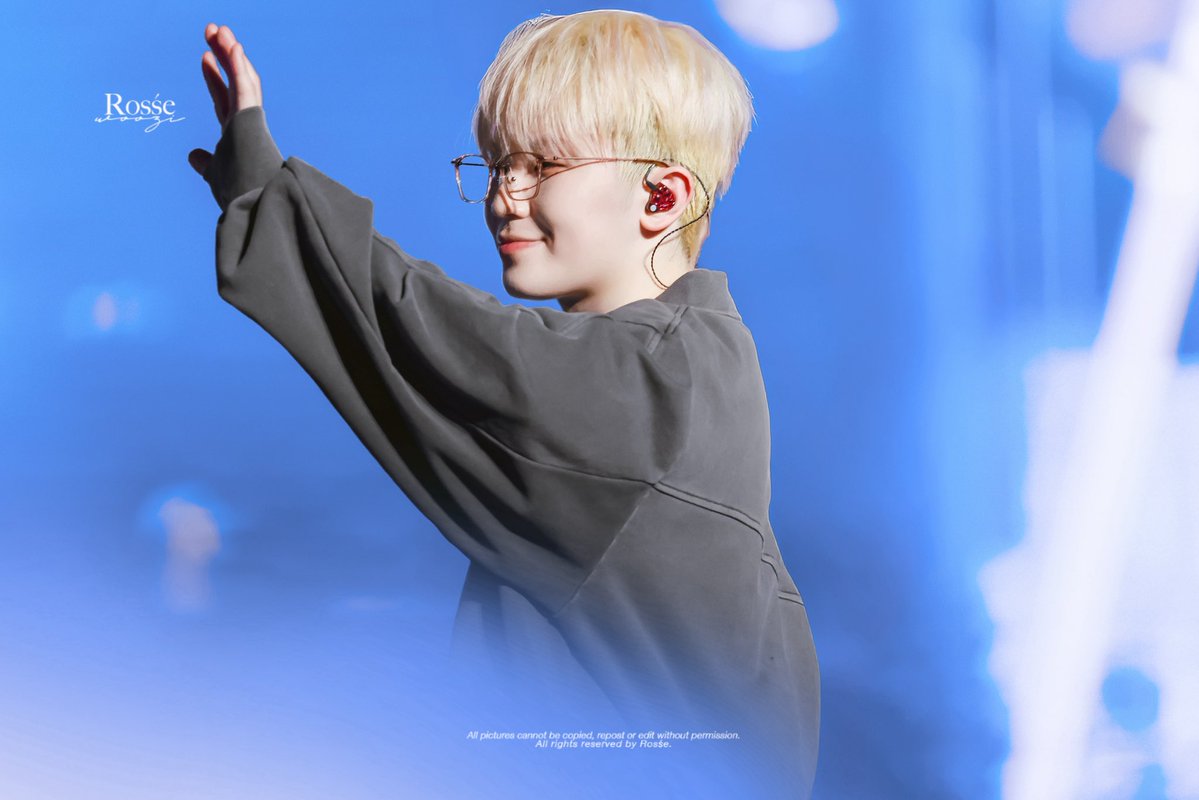 💙🩵🤍 #우지 #WOOZI #ウジ #이지훈 
#SEVENTEEN #세븐틴