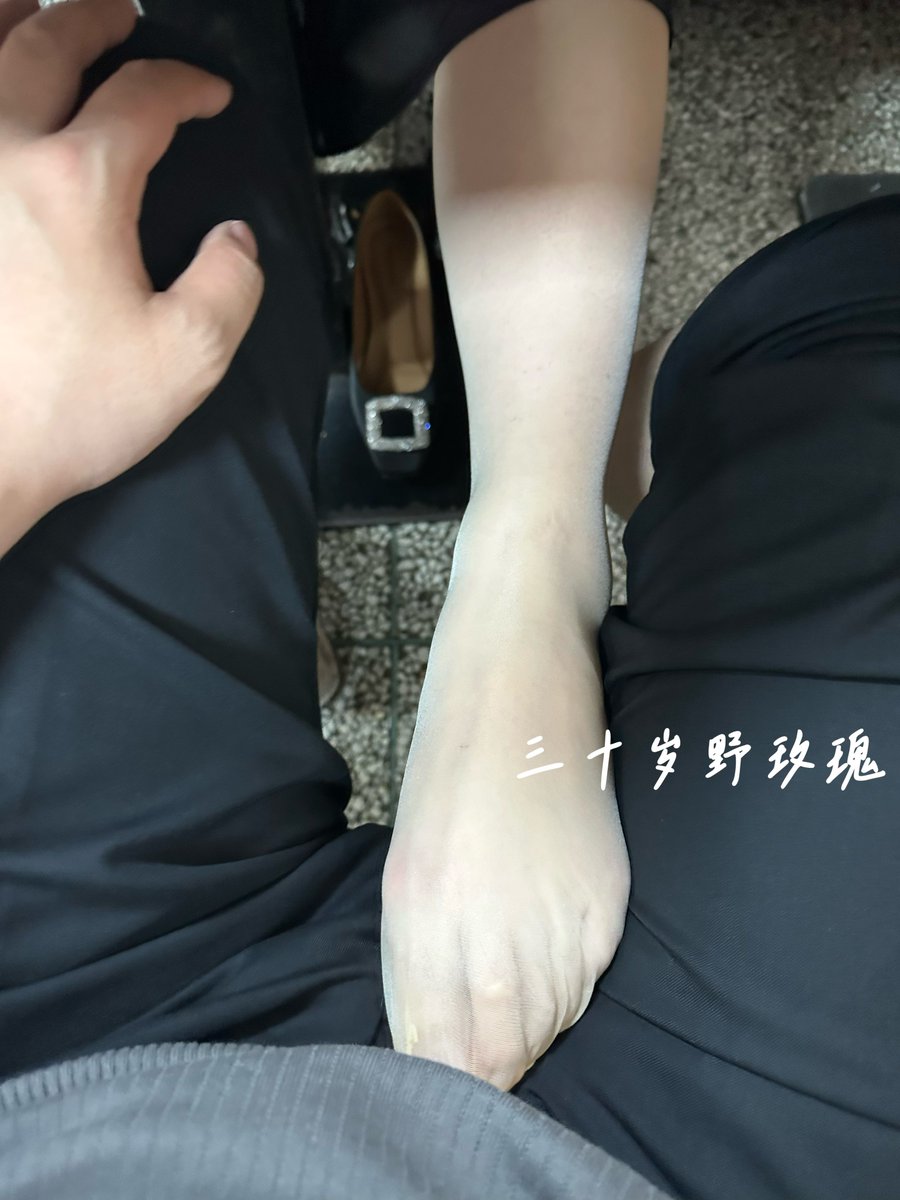 RoseLeeeSS's tweet photo. 还是要在外边玩才刺激
@006share 
@007share 
@RZYQ176 
@tbzt2024 
@wqganenshi_ https://t.co/DoJkSr72p0