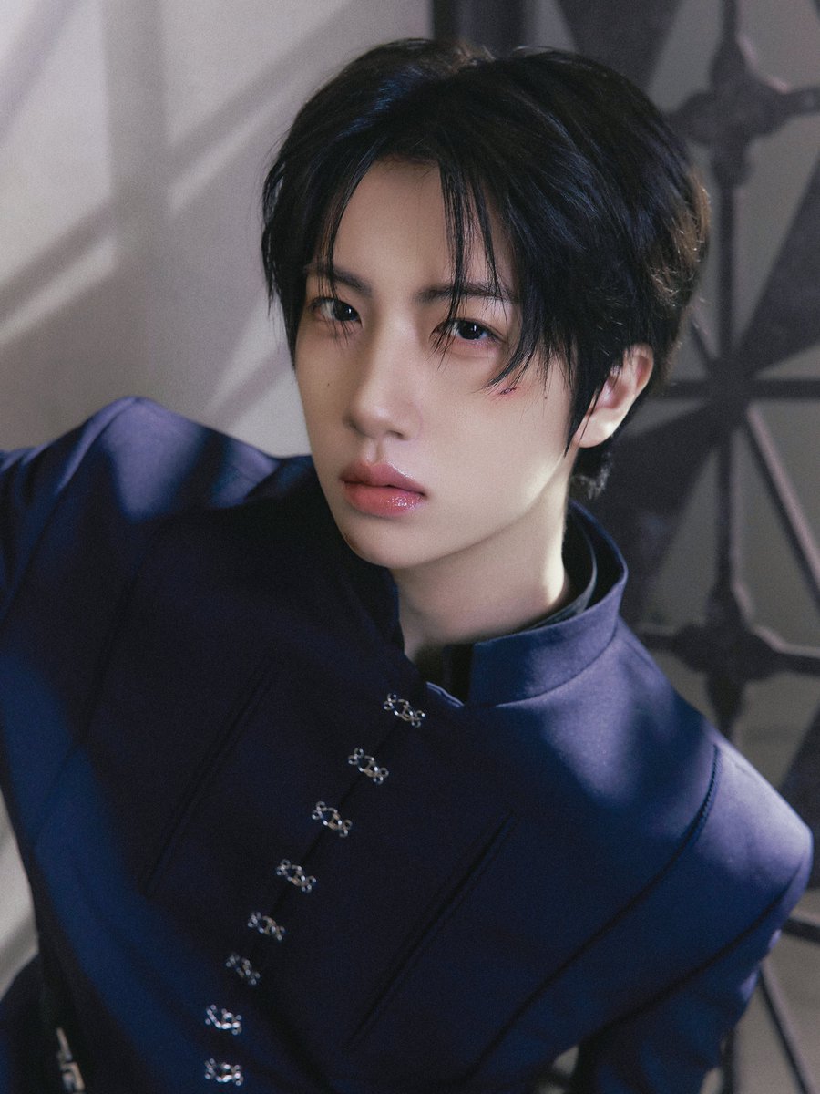 CRAVITY OFFICIAL tweet media