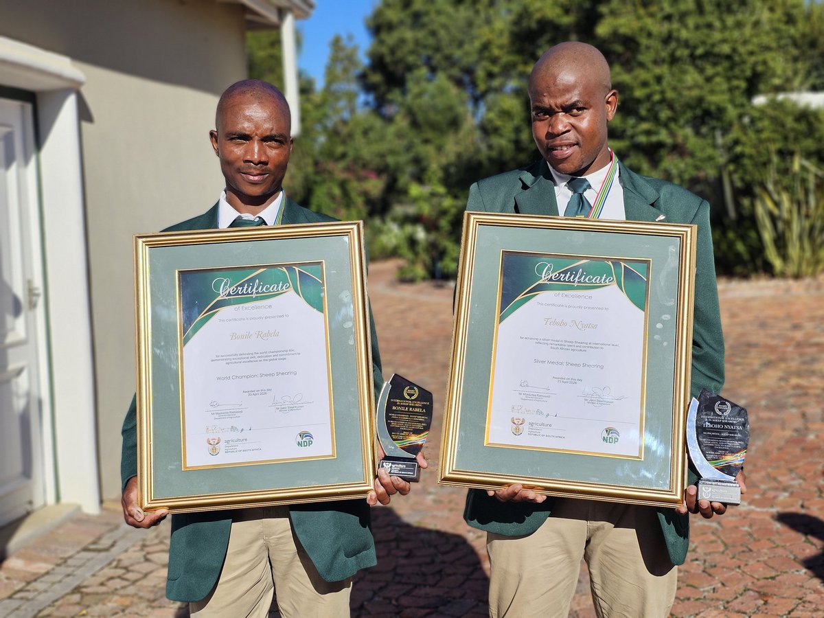 Democratic Alliance tweet media