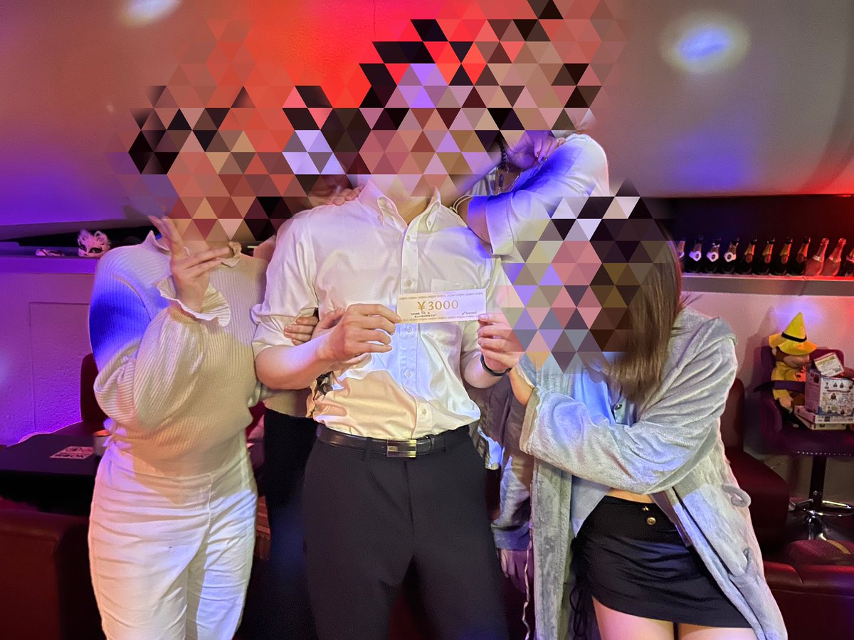 Second難波 tweet media