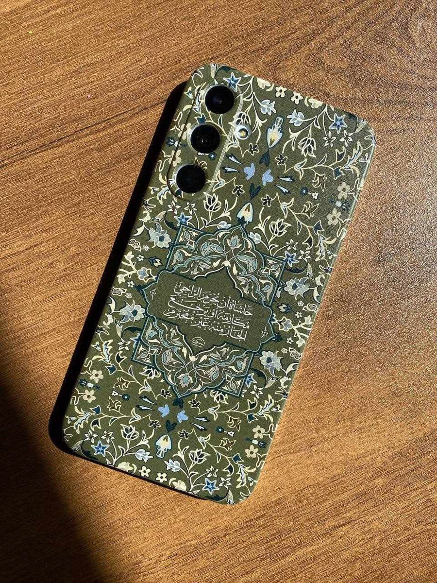 وَنَسْ tweet media