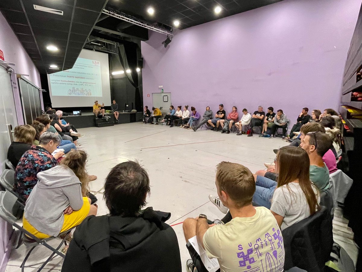 LAB Irakaskuntza tweet media