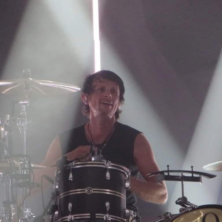 Daily Dom Howard tweet media