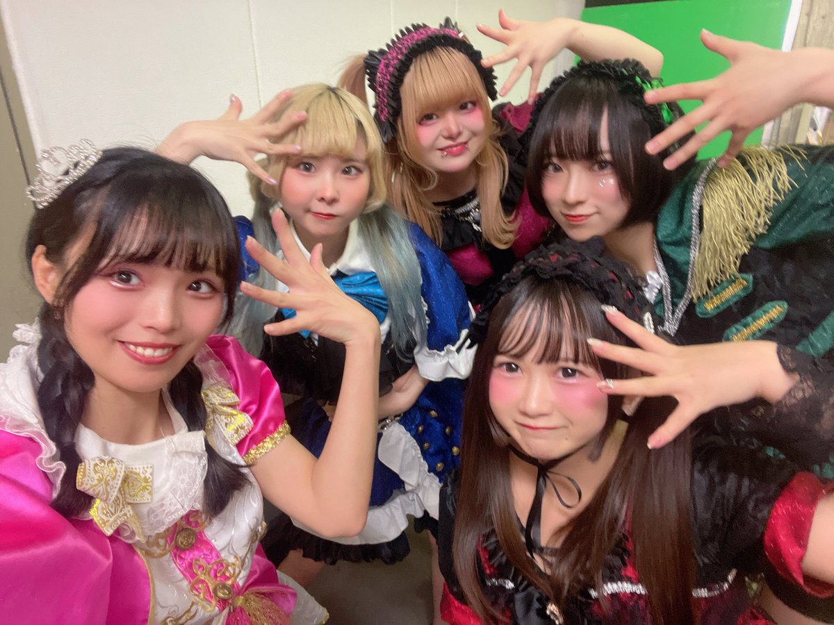 彩月莉愛(さつきりいな)@5/16大阪生誕🎂6/6 東京生誕🗼✨ tweet media