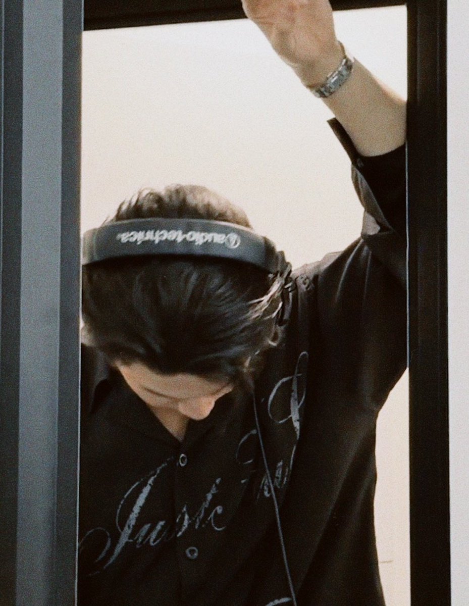 จ้มจึ ꒰ 🍷🍓 ꒱ tweet media