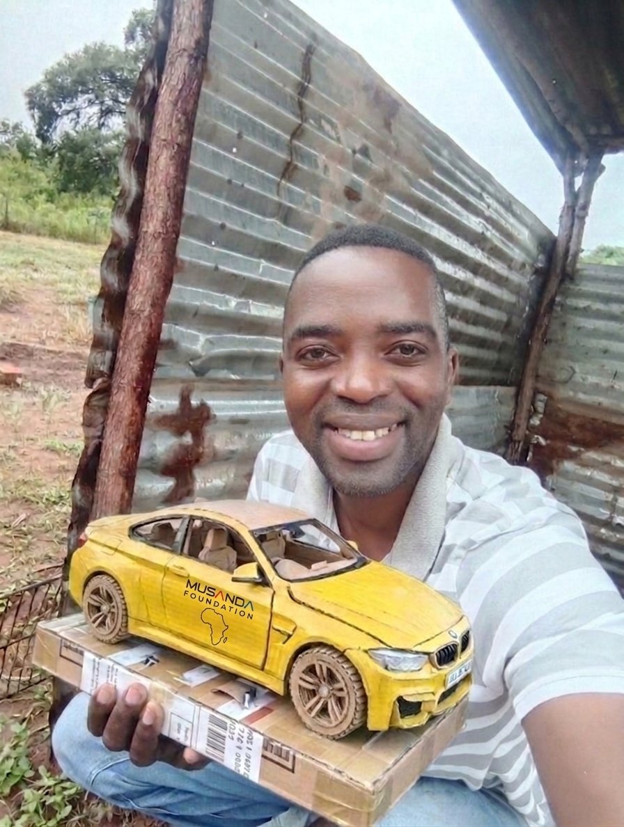 Artist TREVOR🇿🇦 tweet media
