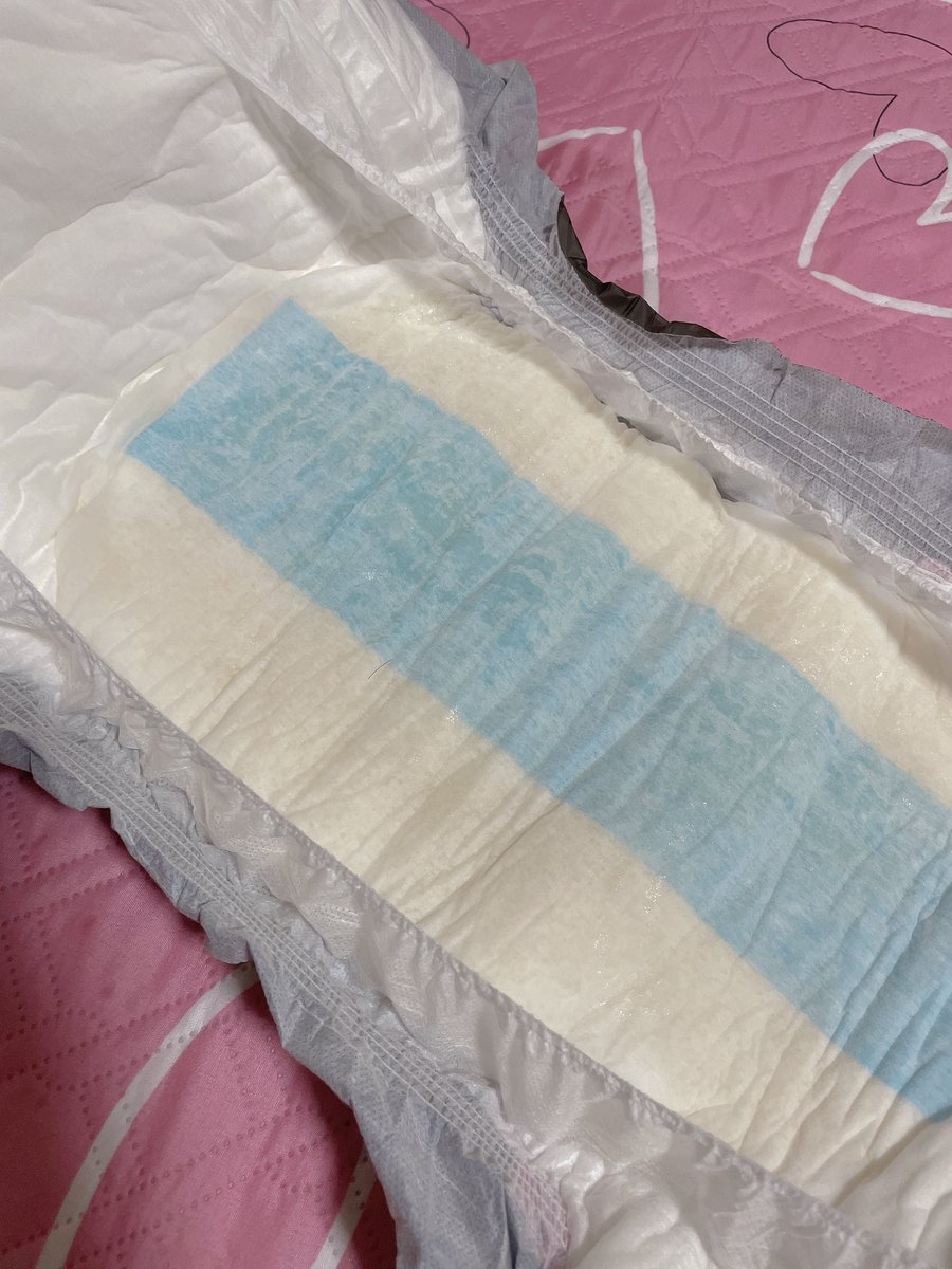 sakura_abdl_3's tweet image. バイバイ👋

#ABDL #diaper #baby #JD #大学生 #赤ちゃん #赤ちゃんプレイ #おむつ #おもらし #おねしょ #おむつ女子 #おむつ交換 #おむつ好き #幼児退行
@abdl_japan