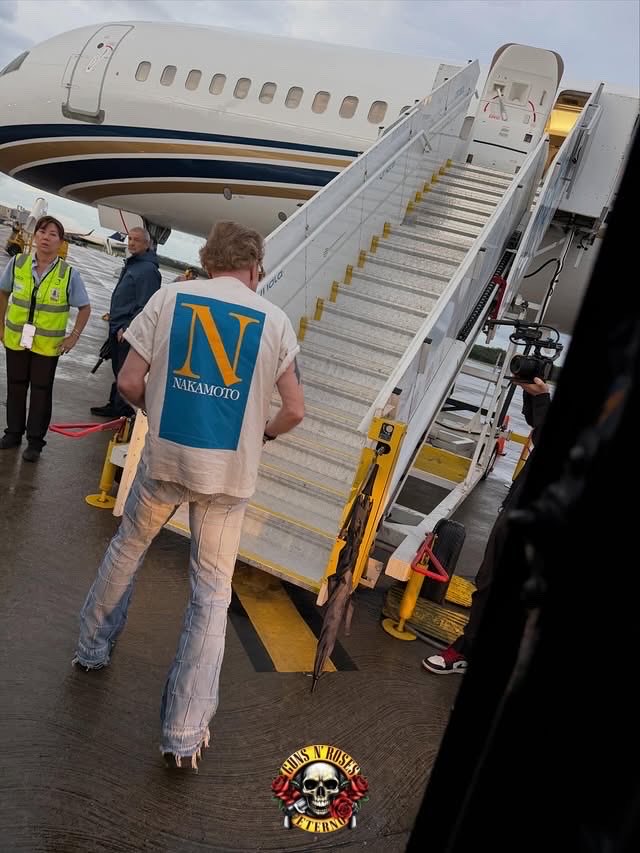 gnreternobr's tweet image. Axl em São Luís, MA, 🇧🇷 2026 

📷 por Vanessa Santos ❤️

#gunsnroses #gnfnr #axlrose #saoluis