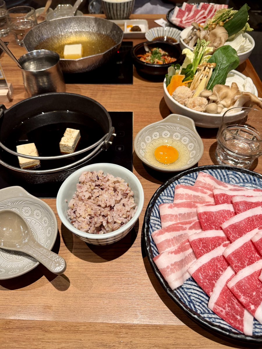 ARManucha's tweet image. เติมชาหน่อยไหม #ชาบู #taipei