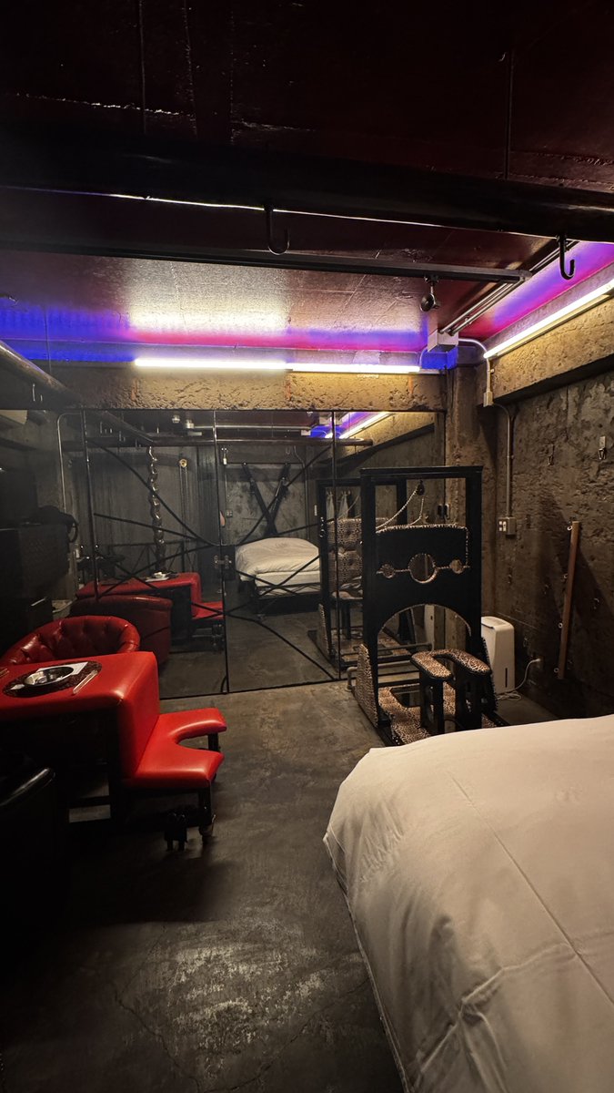 ysknsfw's tweet photo. 最近行ったところ
・アートアクアリウム美術館 GINZA
・中野ブロードウェイ
・アルファイン（テクニシャン）
・Libido M&amp;J RED Objet （P.C.M.）

↓これから行くところ、行きたいところ https://t.co/QoxTWmvKdp