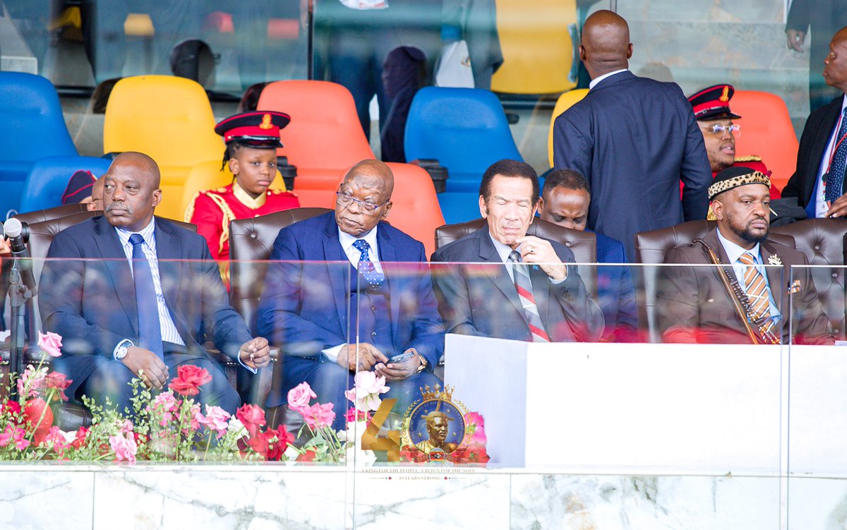 EswatiniGovern1's tweet photo. The fanfare continues at Somhlolo National Stadium as Eswatini and the world gather to celebrate His Majesty King Mswati III’s 58th birthday anniversary and the Ruby Jubilee of His reign.
#HMK40YEARS #Eswatini #RubyJubilee https://t.co/S3oE3zq4EA