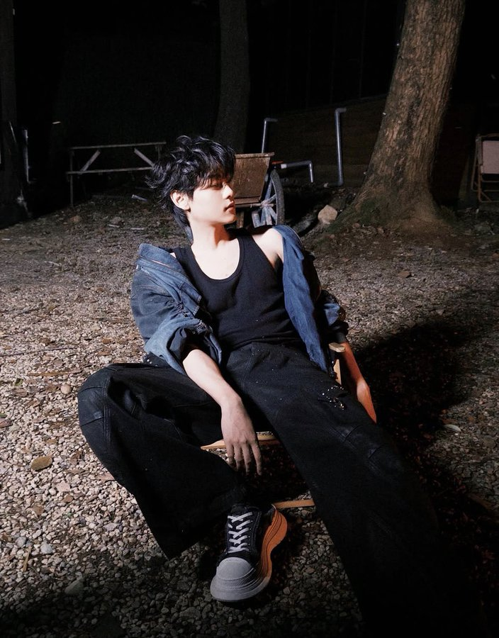 asheu ‧̍̊˙· 𓆝.° ｡ tweet media