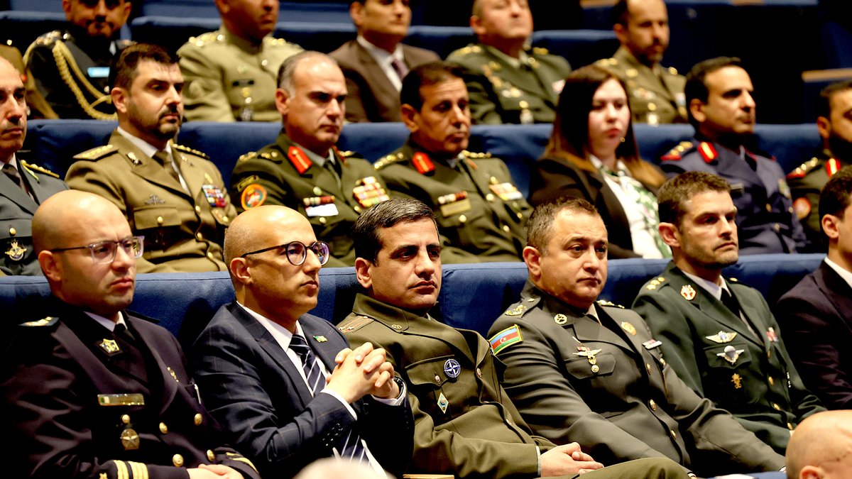 NATO_DefCollege's tweet image. 🎓 Congratulations to our NRCC 35 graduates!

Today’s ceremony marked a milestone in nurturing a new cohort of leaders. After 10 intensive weeks, 37 members from 21 nations are set to navigate multifaceted security challenges &amp;amp; foster #cooperation🛡️

🔗 ndc.nato.int/nrcc35-graduat…