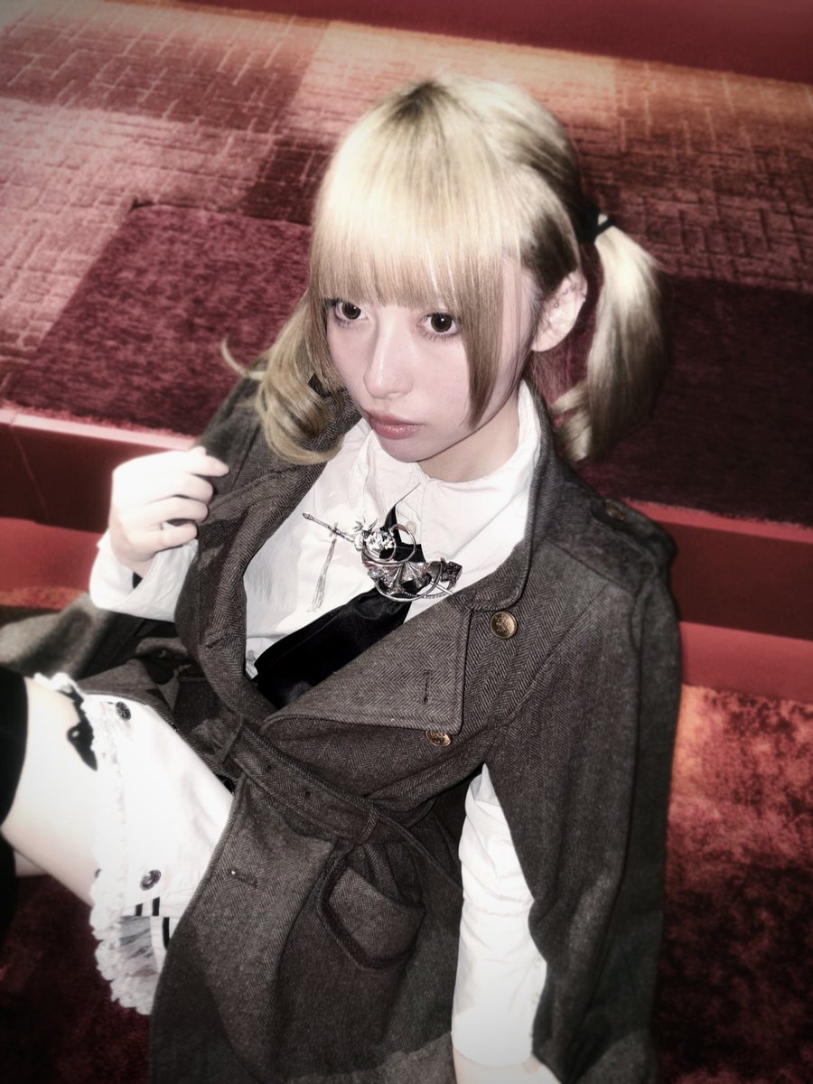 みか tweet media