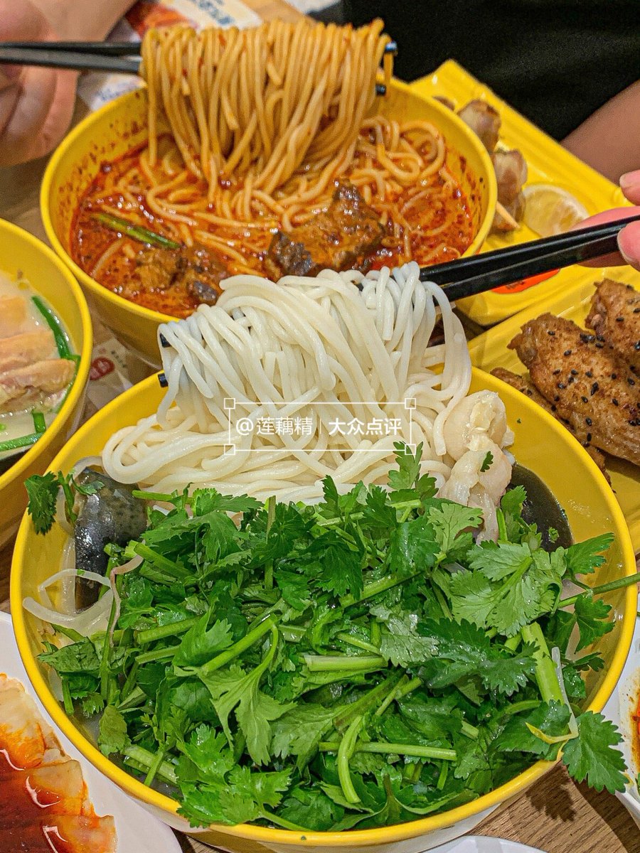 Helena van Zyl tweet media