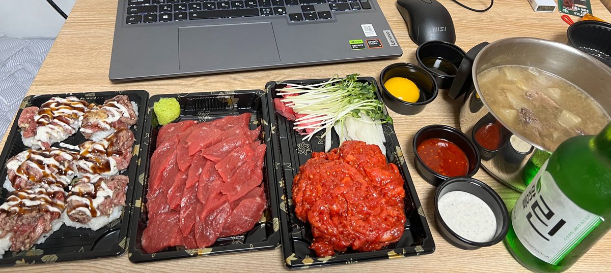 Devenzenzo tweet media