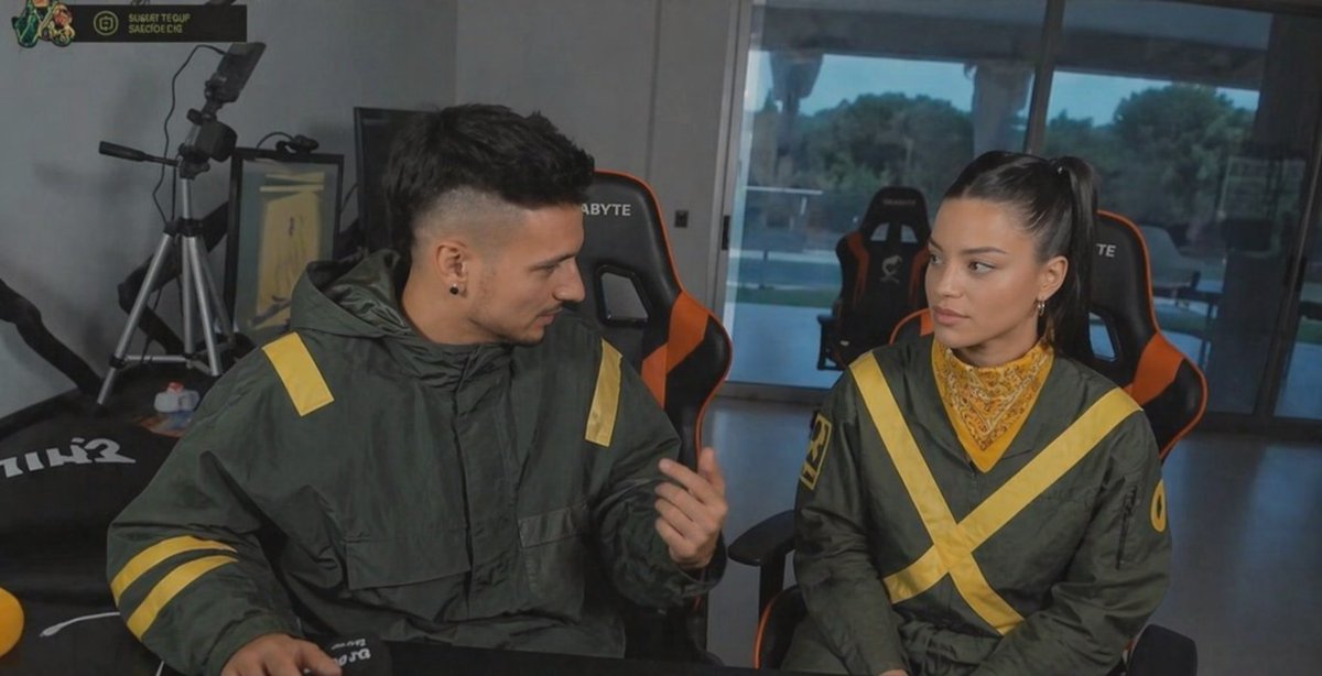 florssi ⊬ tweet media