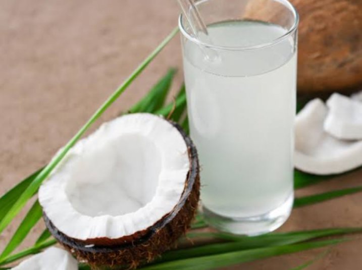 Onyekaa_Ezugwu's tweet photo. 7 natural and effective foods every men should eat at least twice a week. 

1. Beetroot:  Gives you stamina 

2. Pomegranates: Boost your erection 

3. Maca root: Makes you harder 

4. Egg: Improve sperm quality 

5. Garlic: Helps you last longer 

6. Coconut water: Gives you strength 

7. Honey:  Boost your testosterone 

Repost for others to learn!