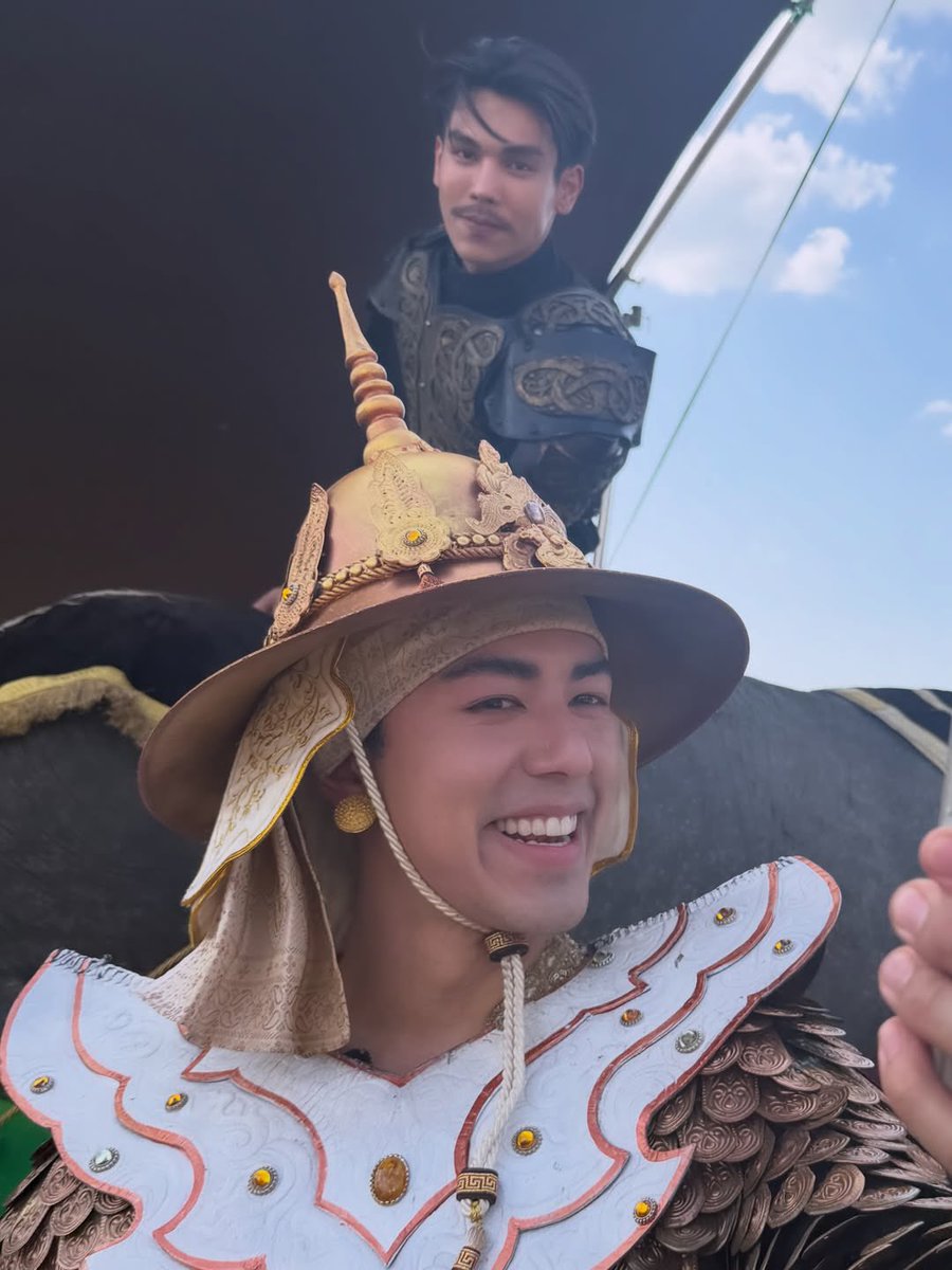 พอชอ tweet media