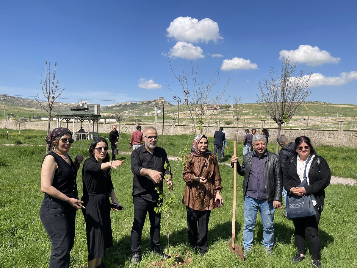 Türkiye'de Yaşayan Diller Enstitüsü (MAÜ) tweet media