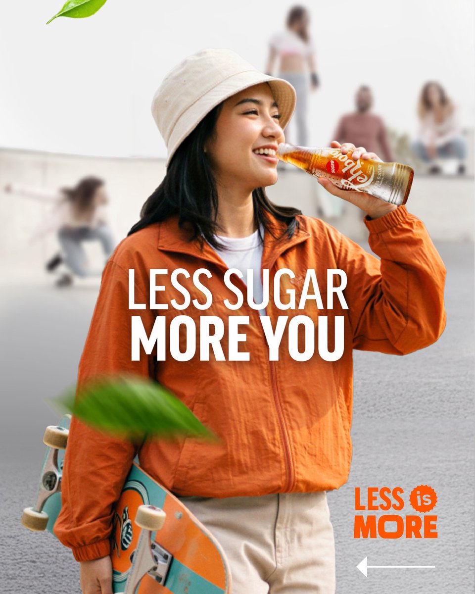 tehbotolsosroID's tweet image. Tehbotol Sosro Less Sugar, Rendah Gulanya bikin rasanya lebih ringan dan nyaman dinikmati.

Dengan 100% Teh dan Melati ASLI, serta kandungan alami seperti flavonoid dan L-theanine, cocok nemenin kamu di setiap aktivitas sehari-hari.

#TehbotolSosroLessSugar
#LessIsMore