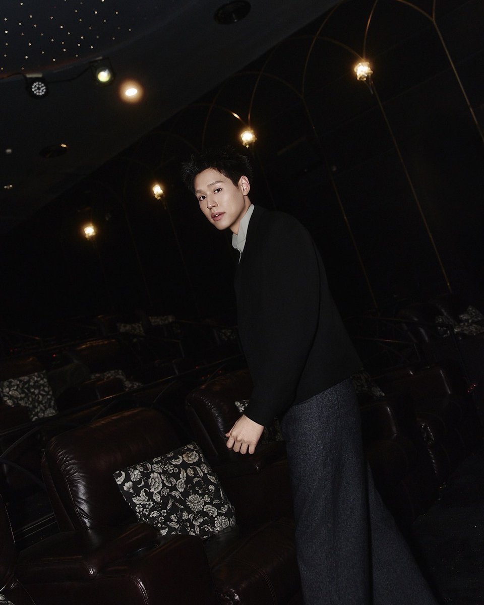 ELLE Thailand tweet media