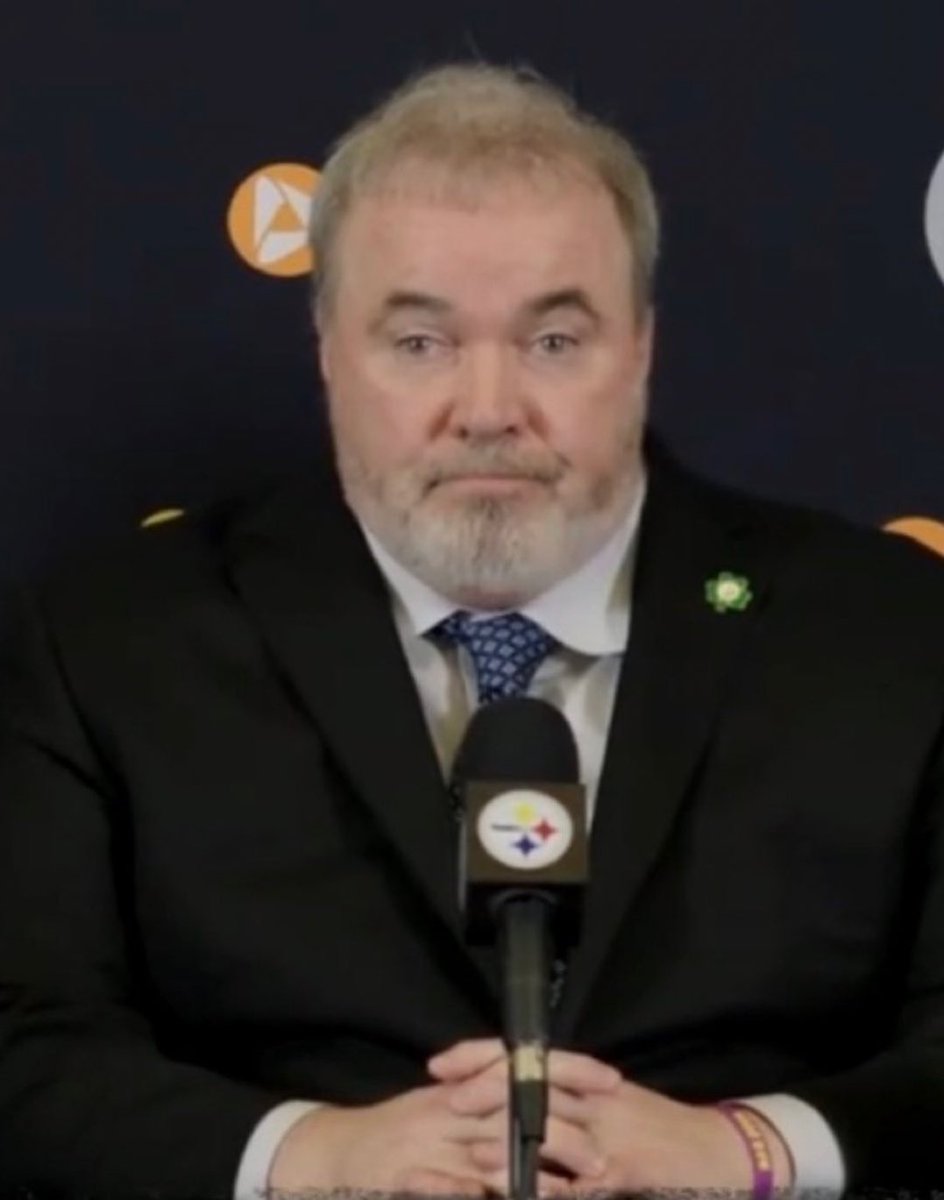 Blitz_Burgh's tweet image. McCarthy looks thrilled after they lost Lemon. #Steelers #NFL