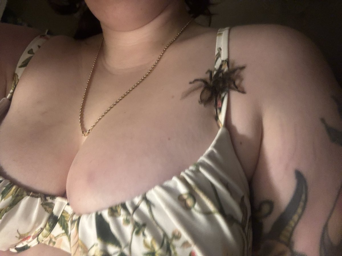 Eileen Mooreson tweet media