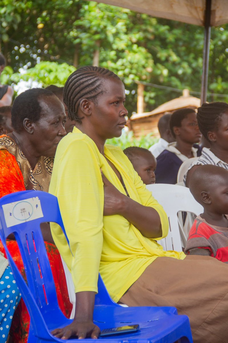komakechVP's tweet image. Yesterday we took action against malaria through our community health outreach. ✨

From antenatal care to checkups, health talks &amp;amp; mosquito net distribution—we showed up with one goal: healthier communities.

#EndMalaria #RotarianInAction #RotaryEyamba