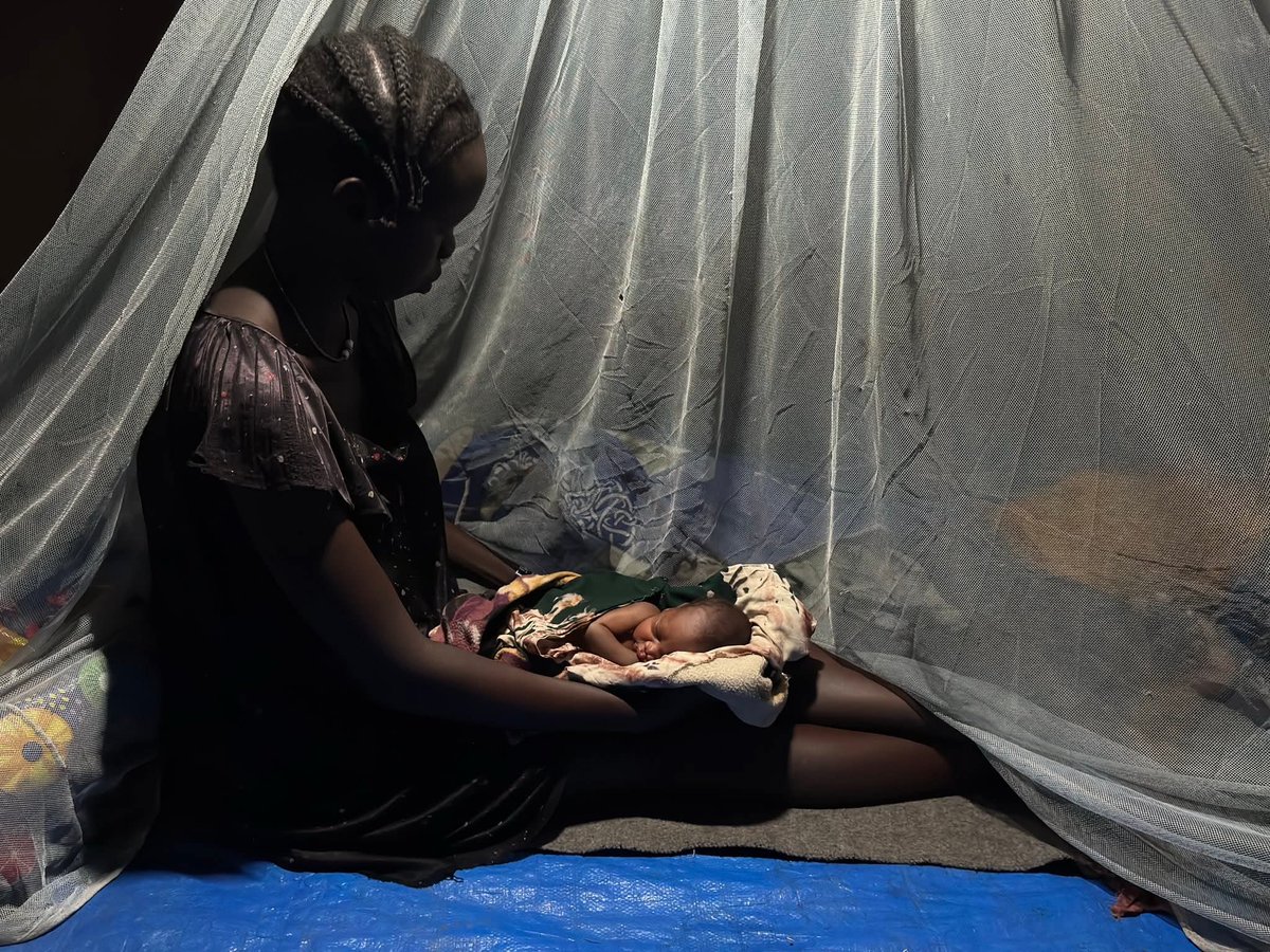 UNFPA_ESARO's tweet image. The world is at a crossroads, &amp;amp; for many young women in East &amp;amp; Southern Africa, access to health care can’t wait.
Commitments from our partners arrive at a pivotal moment. The time for #SRHR is now.

Ready to see what happens when we invest in rights? 

#HealthForAll #Empowerment