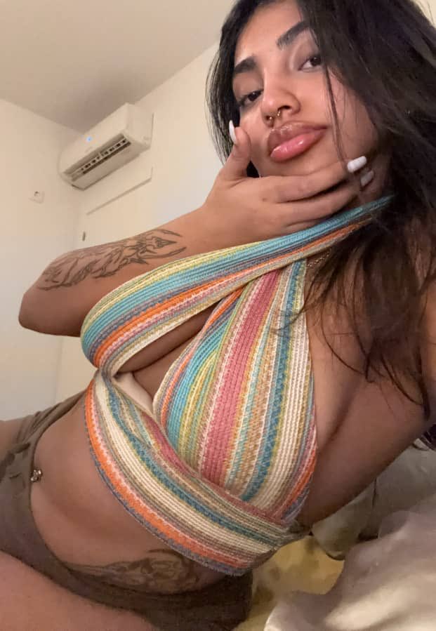 Betty616181's tweet photo. Bored ??? 🍑🍆🍆 https://t.co/mxjJFXEfbR
