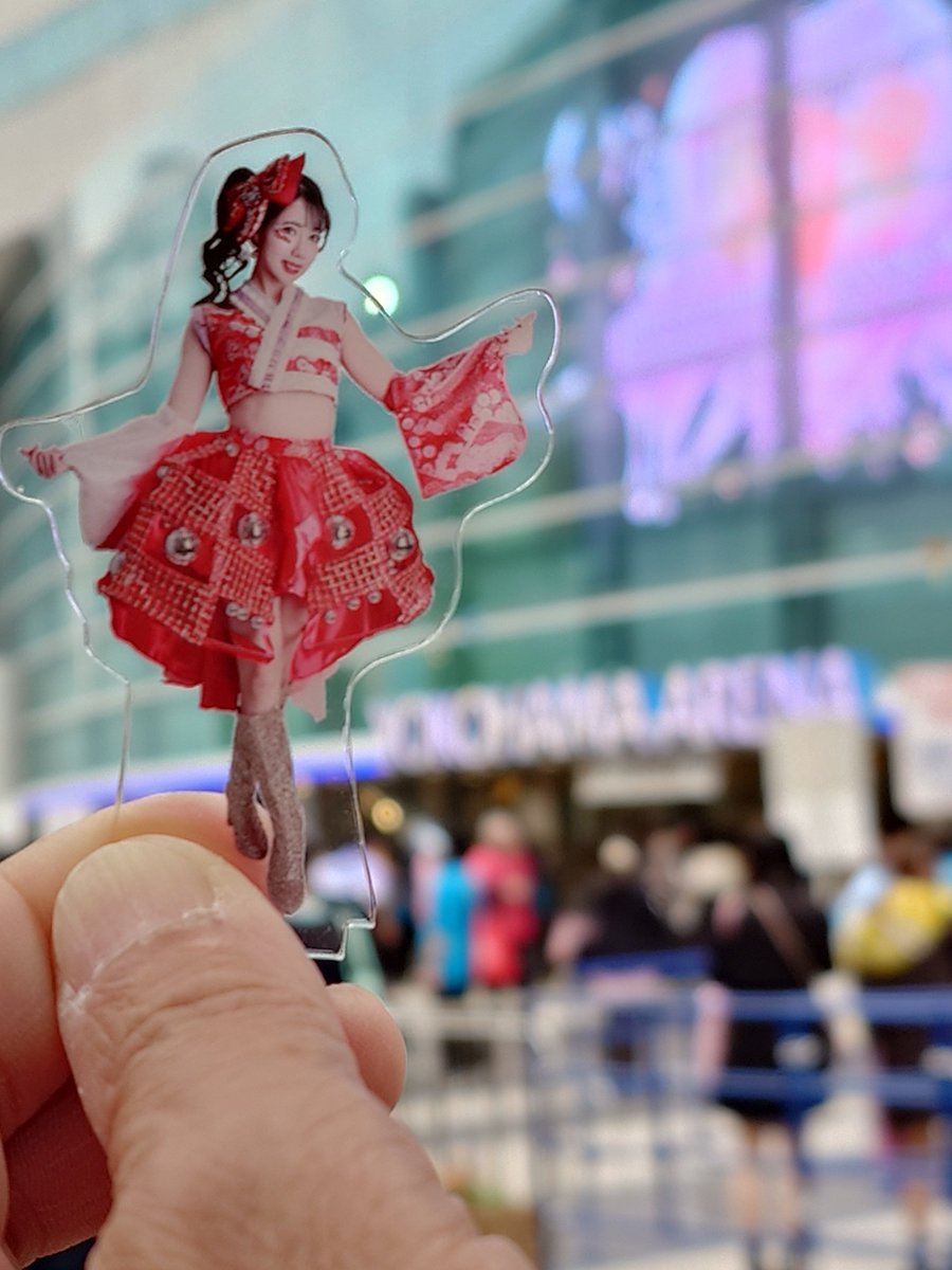 ０４(まるよん) tweet media